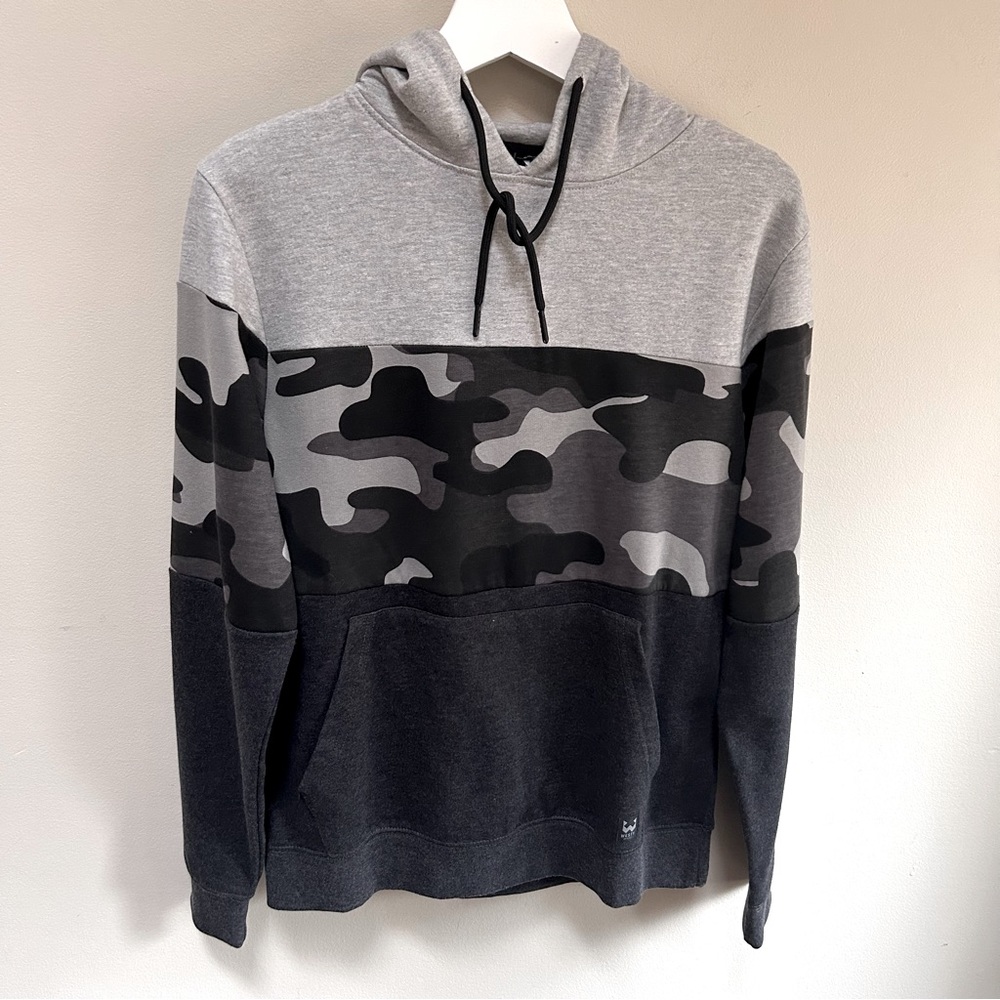 Westy Mfg Co~ Black + Gray Camo Hoodie Sweatshirt in size Medium (Men’s)